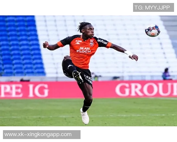 查洛巴回忆初恋球衣与足球友谊大罗芒特的故事 查洛巴回忆初恋球衣与足球友谊大罗芒特的故事