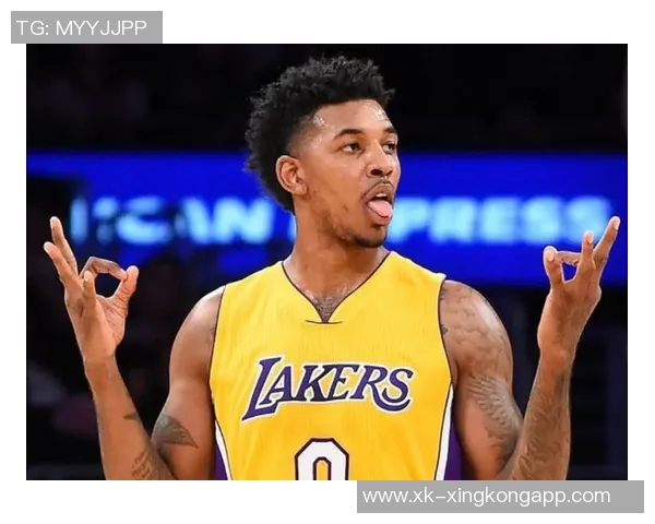 华子面对包夹与犯规困扰表现挣扎仅出手6次贡献11分6板4助3帽却有8次失误