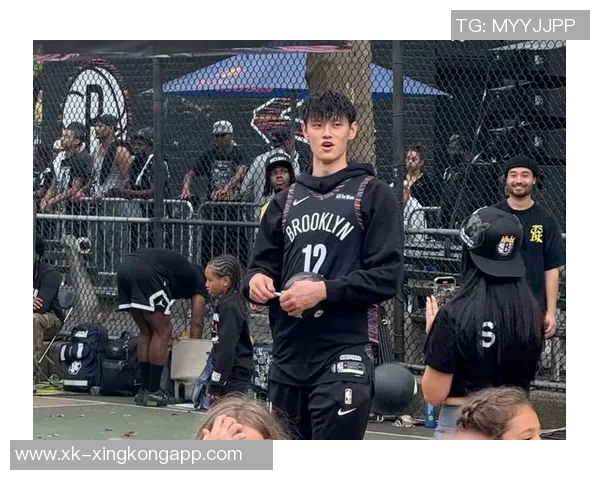 曾凡博加盟长岛篮网双向名额仍待填补 曾凡博加盟长岛篮网双向名额仍待填补