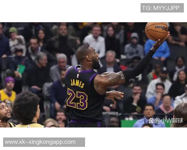 东詹独自带队表现惊艳湖人净效率数据揭示其重要性